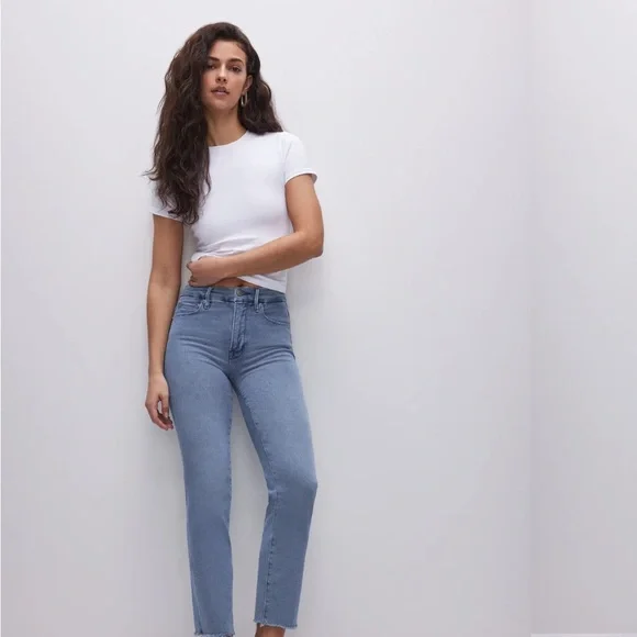 Good American straight leg jeans - New with tags!